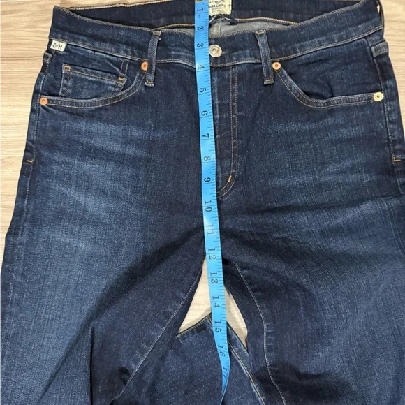Citizens of Humanity women's jeans, size 28, dark blue. - Picture 3 of 6